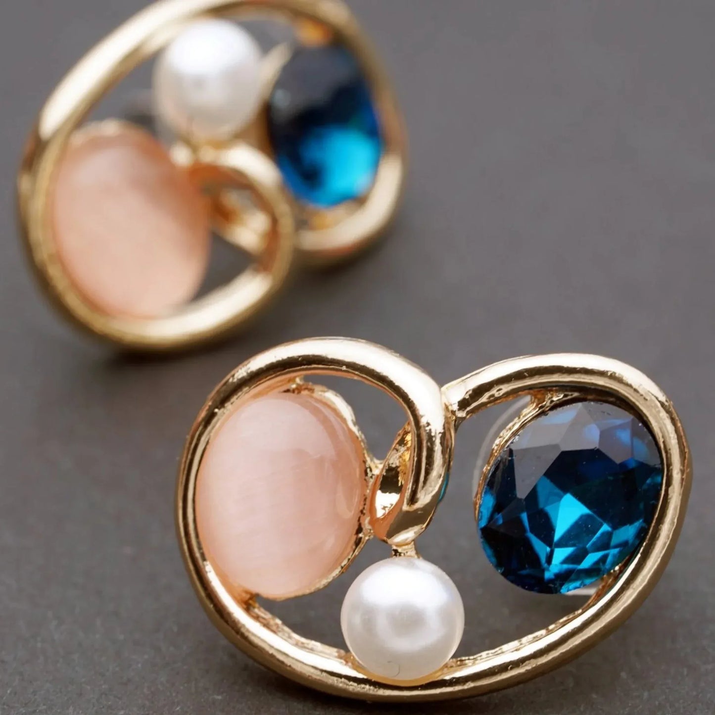 Celestial Curl Earrings - Kaliido