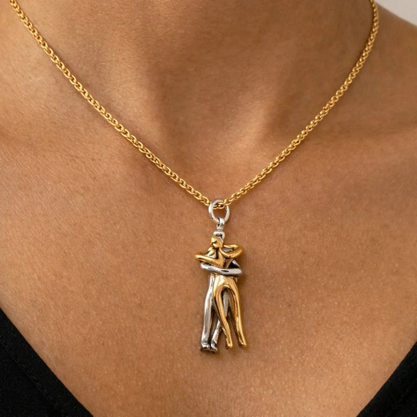 Hold Me Forever Pendant - Kaliido