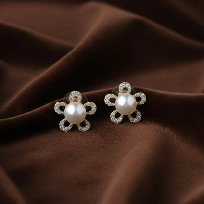 Pearl Blossom Halo Studs