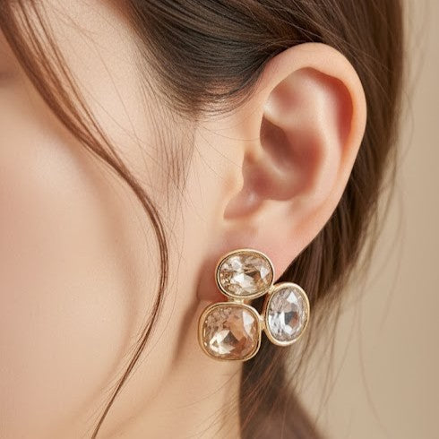 Ivory Glow Cluster Studs