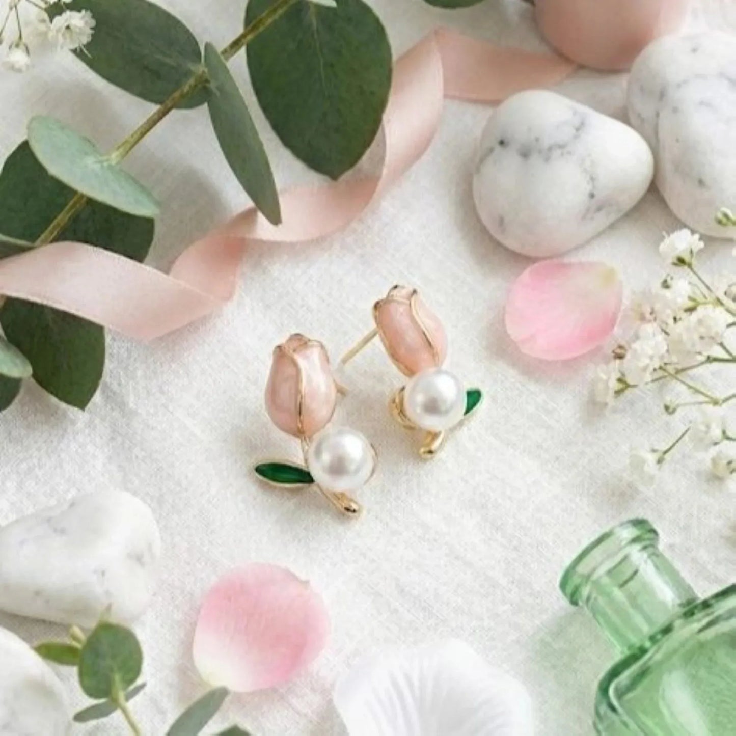 Blush Rose Pearl Studs - Kaliido