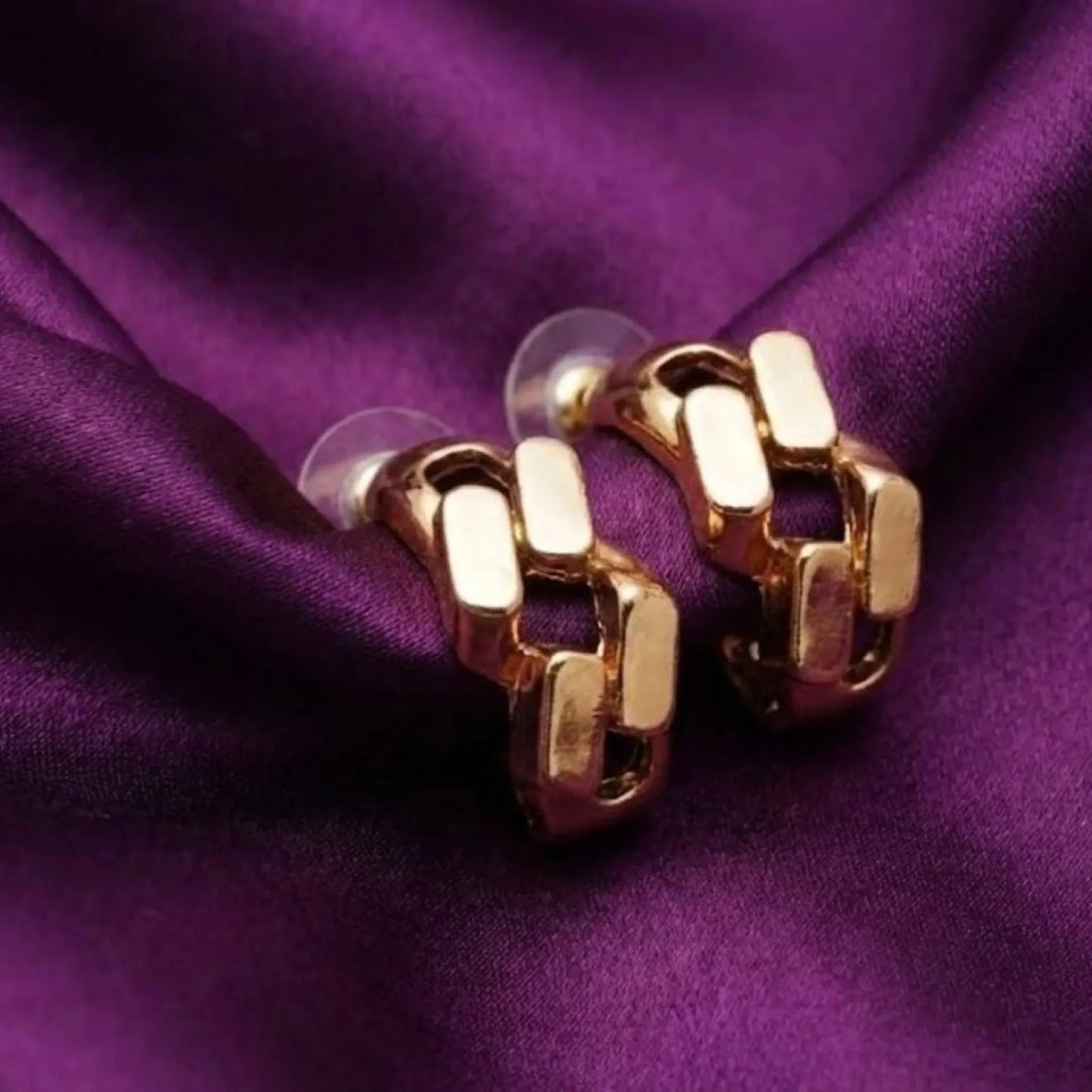 Bold Link Gold Hoops - Kaliido