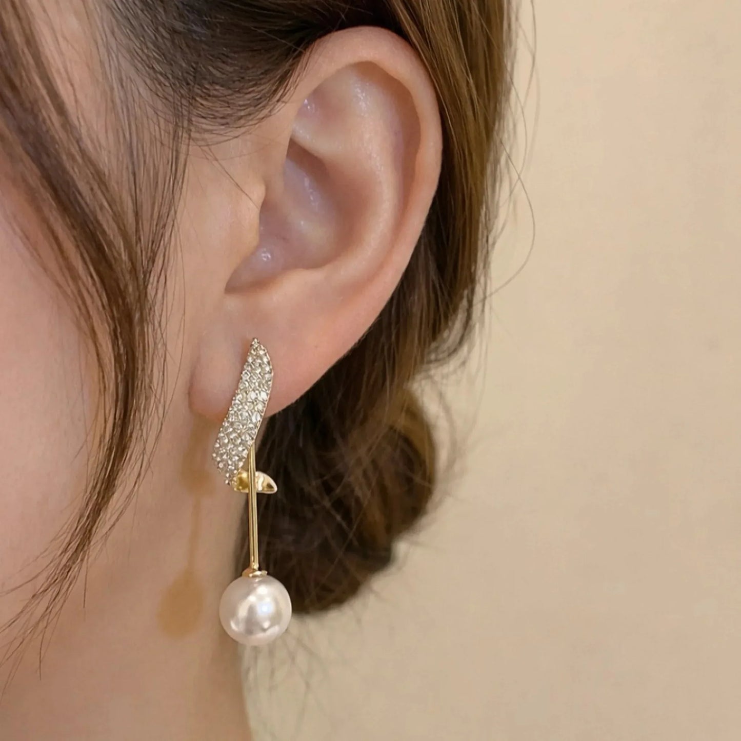 Moonlit Cascade Drops - Kaliido