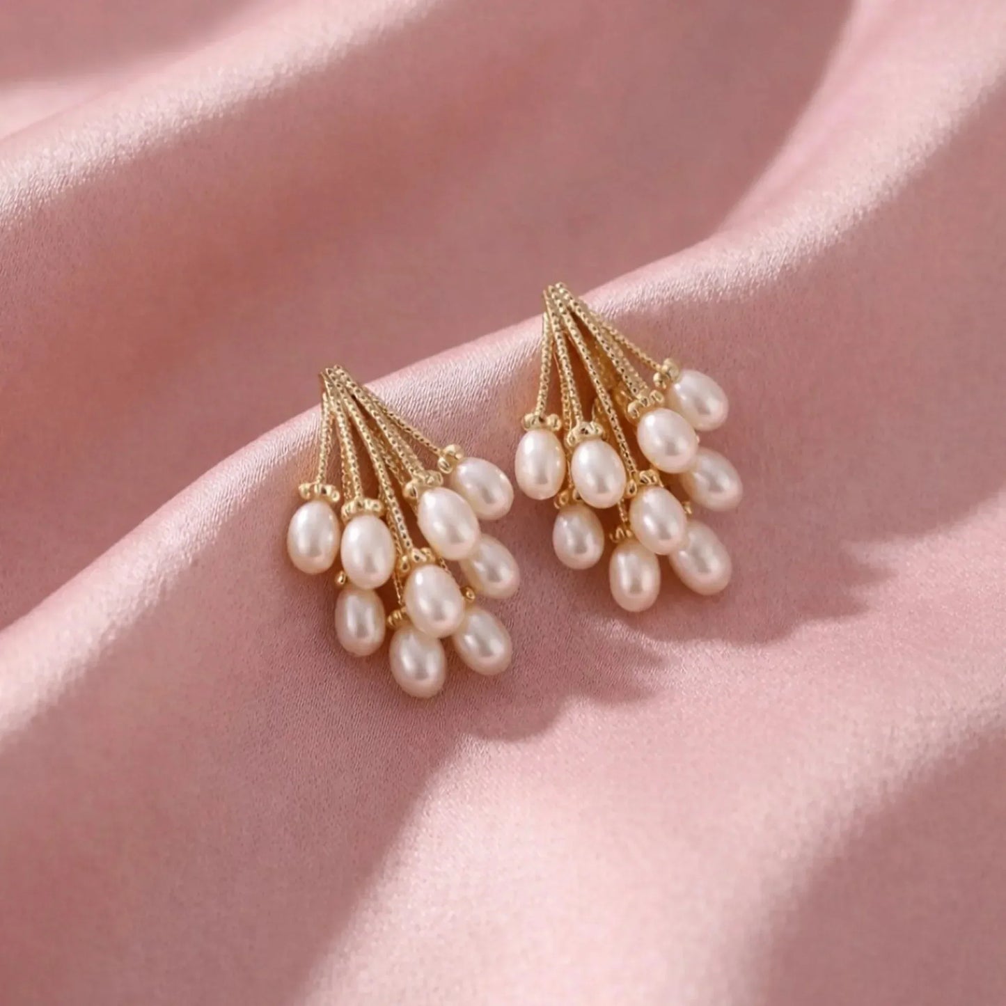 Pearl Raindrop Earrings - Kaliido