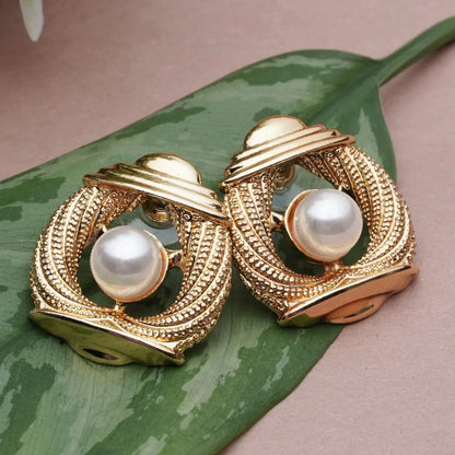 Regal Pearl Crest Earrings - Kaliido